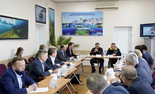 В Байкальском музее Валерий Фальков и Игорь Кобзев провели совещание с руководителями научно-образовательных организаций - основной вид