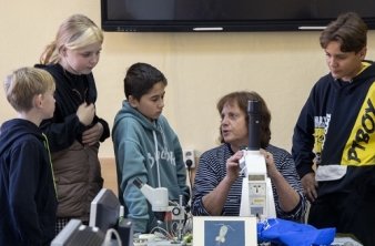 206 учащихся школ города Иркутска прошли практикум по байкаловедению в Байкальском музее