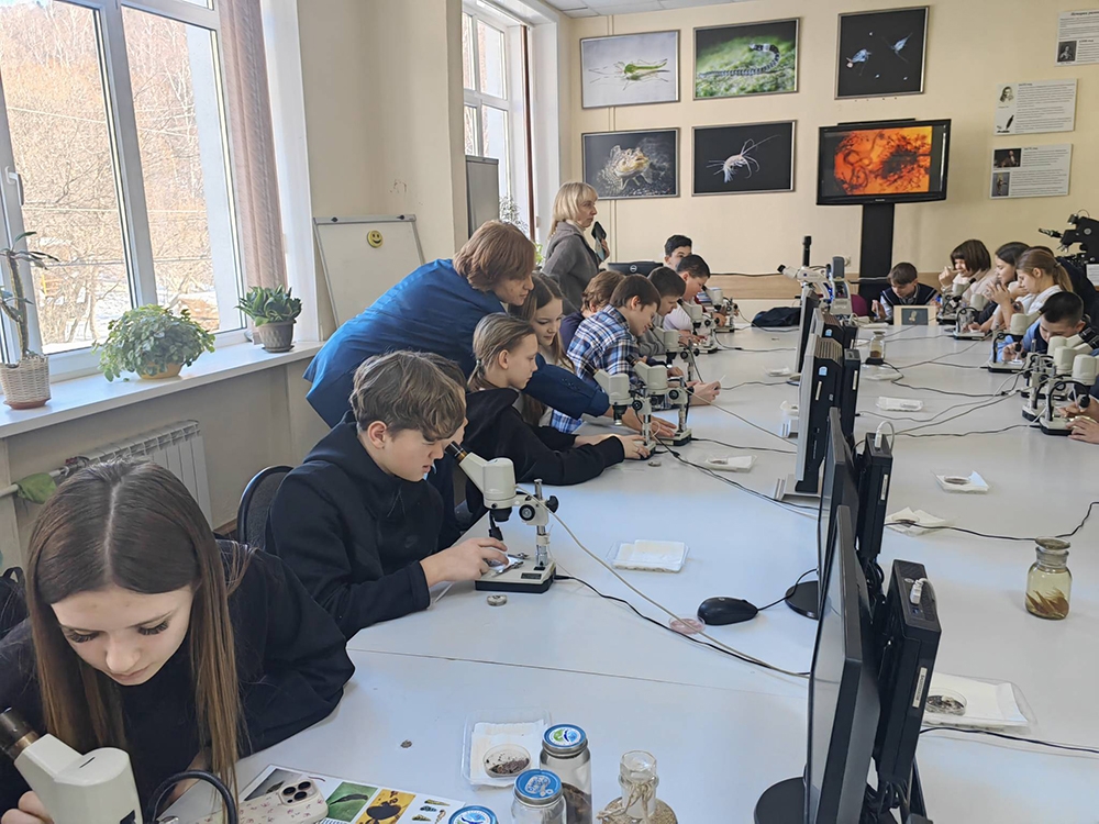 Юные исследователи Байкала: как прошёл День науки в Байкальском музее - основной вид