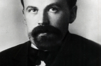 Новая выставка – персоналия начала работу в Байкальском музее